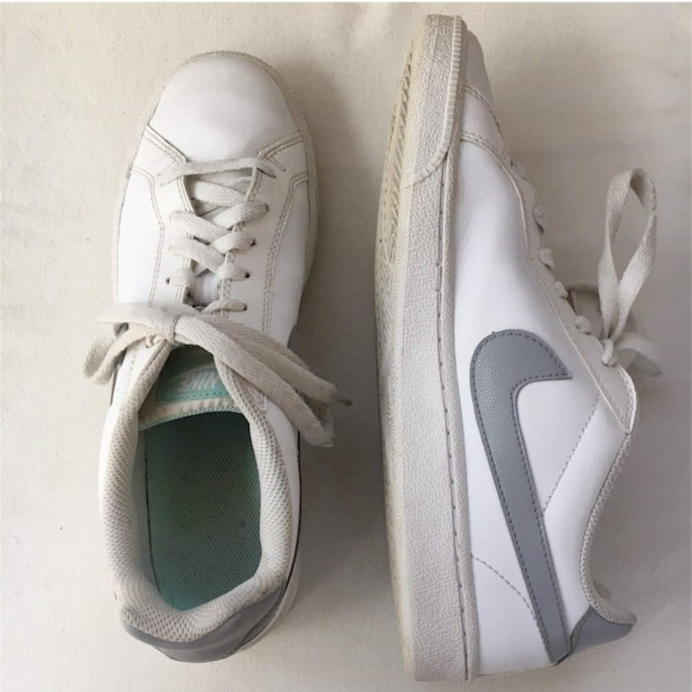 Nike Court Majestic sneakers